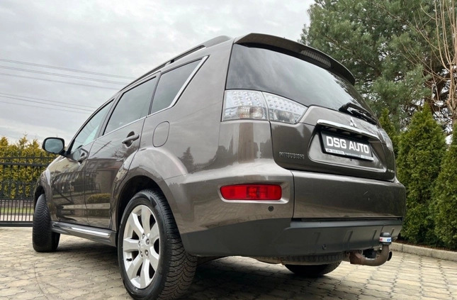 Mitsubishi Outlander cena 42700 przebieg: 189000, rok produkcji 2011 z Wysokie Mazowieckie małe 529